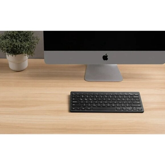 Surf ONN Compact Wireless Bluetooth Keyboard for Smartphone & Tablets, New - Picture 12 of 12